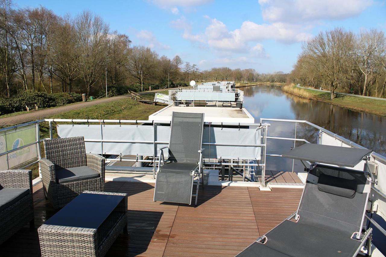 Hausboot In Bad Bederkesa Hotel Exterior photo